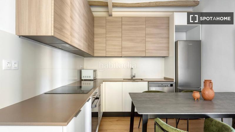 Foto 03c4b94d-45bc-42e4-a3e7-362549b95529. Rent flat with heating in Sarrià Barcelona