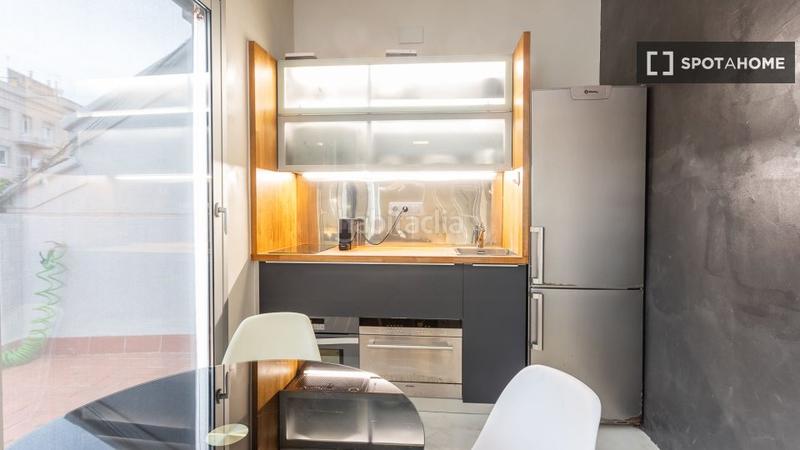 Foto 1aaf7c03-3cd9-48aa-94a8-8f58aab7690f. Alquiler piso estudio en alquiler en el putget i farró, en Barcelona