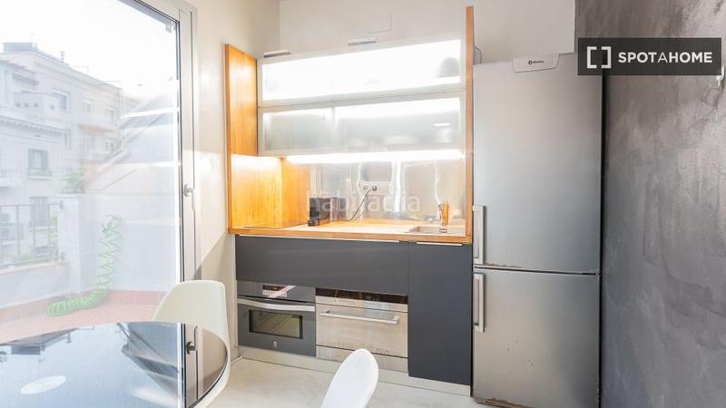 Foto 5cc5cb44-2540-4a91-a282-c5808487f27c. Alquiler piso estudio en alquiler en el putget i farró, en Barcelona