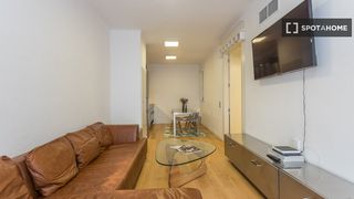 Rent Flat in Putget - Farró. Piso en alquiler de 2 habitaciones en el putget i farró.