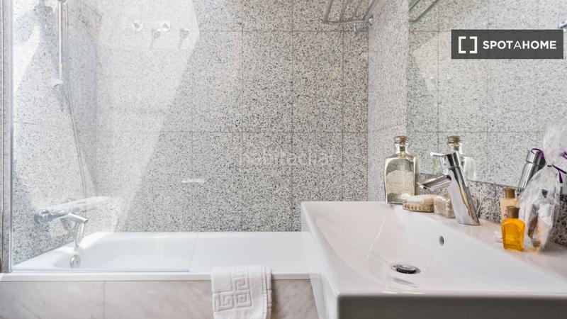 Foto 56e83037-0ecd-40d5-bcea-0717e01c0550. Lloguer pis amb calefacció a Sant Gervasi - Galvany Barcelona