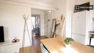 Miete Etagenwohnung in El Poble Sec - Parc de Montjuïc. Piso en alquiler de 1 habitación en el poble sec