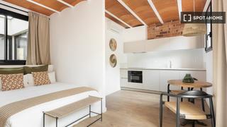 Location Appartement à Sants. Apartamento de 1 dormitorio en alquiler en hostafrancs
