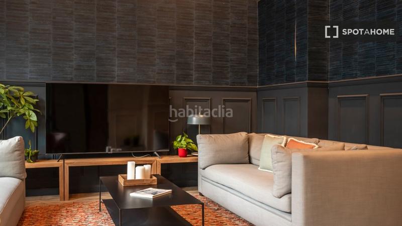 Foto 9f15d8e1-0f18-4fa2-94e6-981f83e81408. Alquiler piso apartamento de 1 dormitorio en alquiler en el raval, en Barcelona