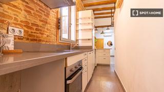 Alquiler Piso en Raval. Estudio en alquiler en el gòtic, barcelona