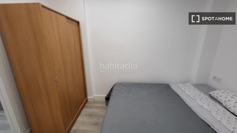 Foto b4037048-ae78-478f-9822-200daa686c04. Alquiler piso  en alquiler de 3 habitaciones . en Montcada i Reixac