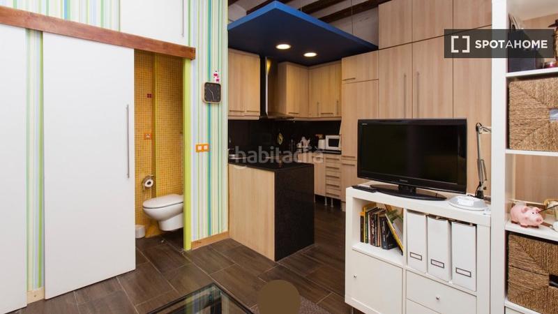 Foto c15712f3-a4a0-4541-bac6-791041cc4f13. Lloguer pis amb calefacció a Barceloneta Barcelona