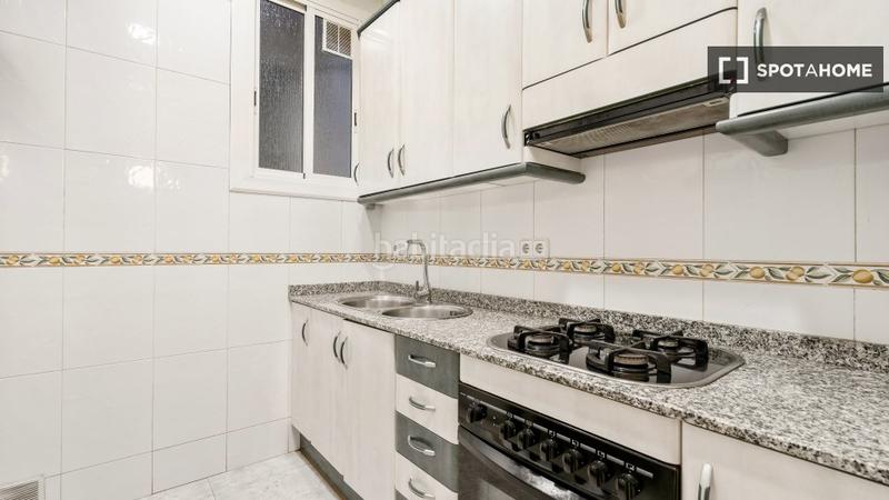 Foto 8e6c55d3-4bd7-4643-b186-ad4dab666a8d. Alquiler piso  en alquiler en Sant Antoni, en Barcelona