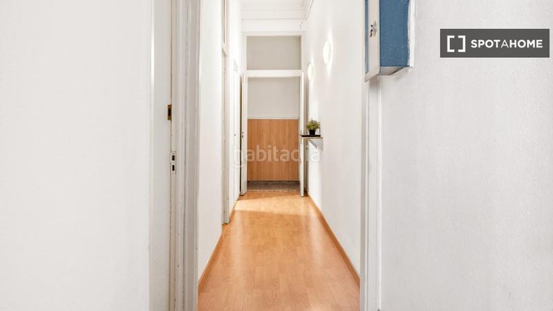 Foto 37b6ce7f-ca47-4fec-b164-a88b9d5aa77d. Rent flat with heating in Sant Antoni Barcelona