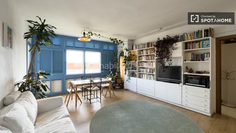 Foto 78a0e54b-c444-498a-b285-8a59bb5d96e1. Location appartement avec chauffage dans St. Pere - Sta. Caterina - El Born Barcelona