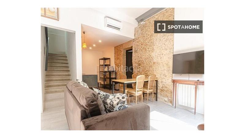Foto 955bda7d-cccb-422e-b71b-8d855b2fffad. Rent flat with heating in El Coll Barcelona
