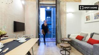 Location Appartement à La Nova Esquerra de l´Eixample. Elegante apartamento de 2 dormitorios en alquiler en barcelona