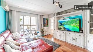 Affitto Appartamento in La Torrassa. Apartamento de 3 dormitorios en alquiler en collblanc, barcelona
