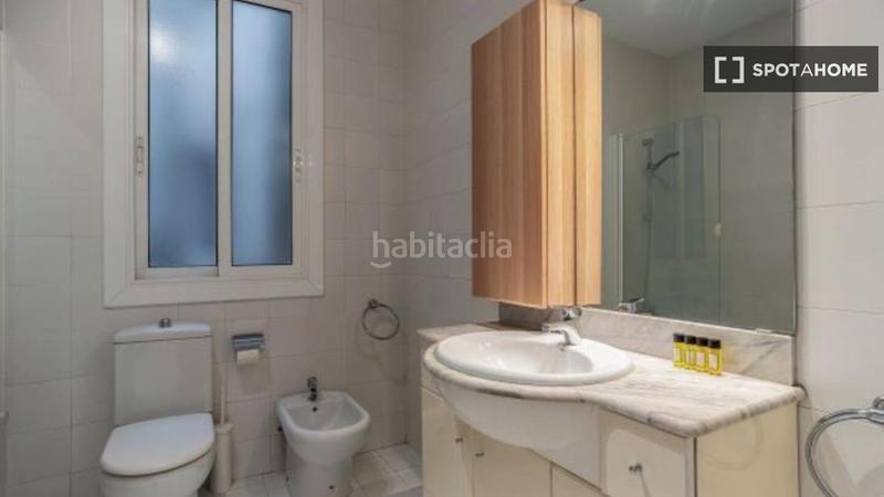 Foto 1236ec96-bf58-4a50-8ee5-1a03200d81d9. Rent flat with heating in Fort Pienc Barcelona