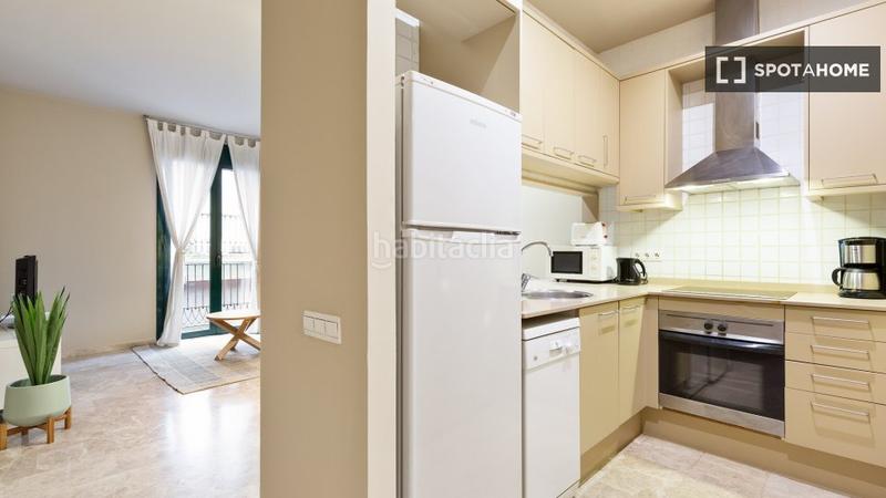 Foto f592607a-2b9c-4959-8be7-307ba8f9b084. Rent flat with heating in Gòtic Barcelona