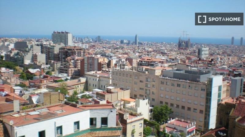 Foto bb3ad3e8-e679-44ff-a893-6ff63c5bef6f. Alquiler piso estudio en alquiler en La Salut, en Barcelona