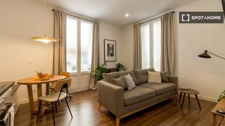 Lloguer Pis a St. Pere - Sta. Caterina - El Born. Apartamento de 1 dormitorio en alquiler en sant pere i la ribera