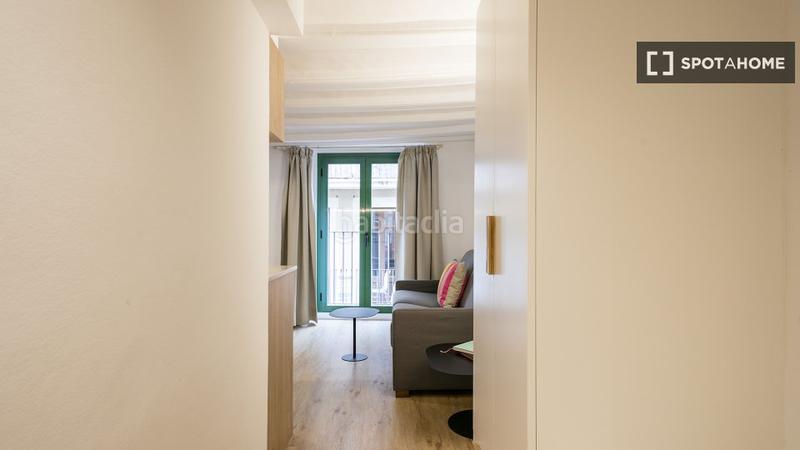 Foto 2f6b48a8-6ed0-4b4a-9b33-3163b4ce9340. Miete etagenwohnung mit heizung in St. Pere - Sta. Caterina - El Born Barcelona