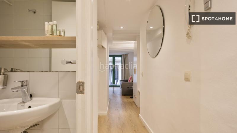 Foto cc6b13fd-dedf-4220-9bce-f52cb9a8084e. Miete etagenwohnung mit heizung in St. Pere - Sta. Caterina - El Born Barcelona