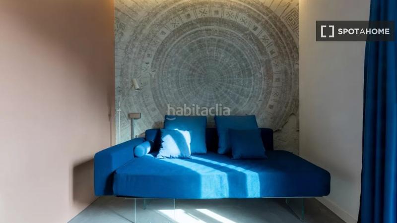 Foto 5357d45f-9ceb-4a25-a032-a1f137538134. Rent flat with heating in Raval Barcelona