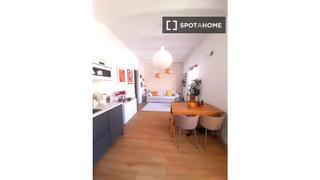 Miete Etagenwohnung in Poblenou. Apartamento de 2 dormitorios en alquiler en sant martí, barcelon