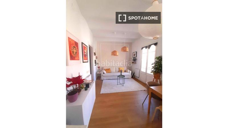 Foto 2c4dcc74-0c56-47bd-8d31-ab0e70057393. Alquiler piso apartamento de 2 dormitorios en alquiler en sant martí, en Barcelona