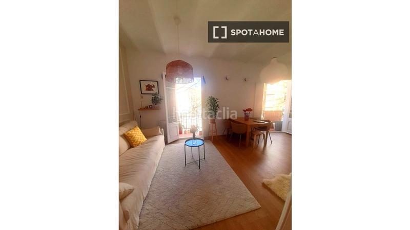 Foto 31908fa3-e79e-42c5-b6bc-e6415df0ff97. Rent flat with heating in Poblenou Barcelona