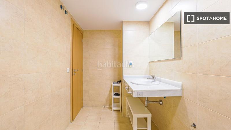 Foto ec8e4874-2784-4048-8ae9-c3dd396d6a3a. Location appartement avec chauffage dans La Sagrera Barcelona