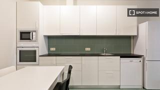 Lloguer Pis a Sants. Apartamento de 3 dormitorios en alquiler en sants, barcelona
