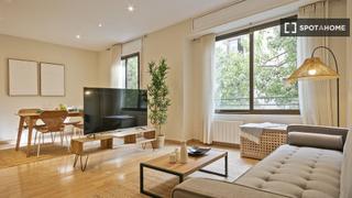 Location Appartement à Sants. Piso de 2 habitaciones en alquiler en santsbadal