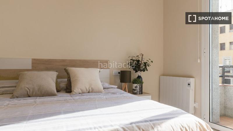 Foto d528fa4d-d8bb-4b0b-a68a-6426e0a5914d. Lloguer pis amb calefacció a Hostafrancs Barcelona