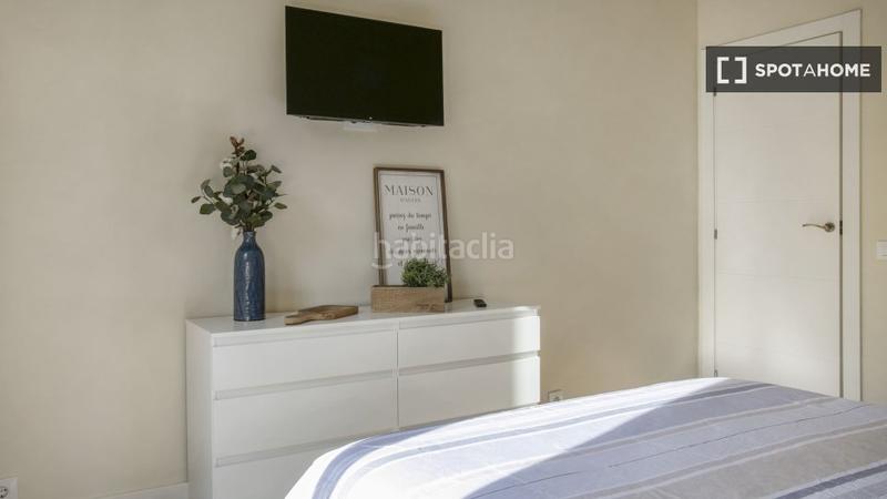 Foto dc7878a8-962c-4d44-88f4-a1f25bba1769. Location appartement avec chauffage dans Hostafrancs Barcelona