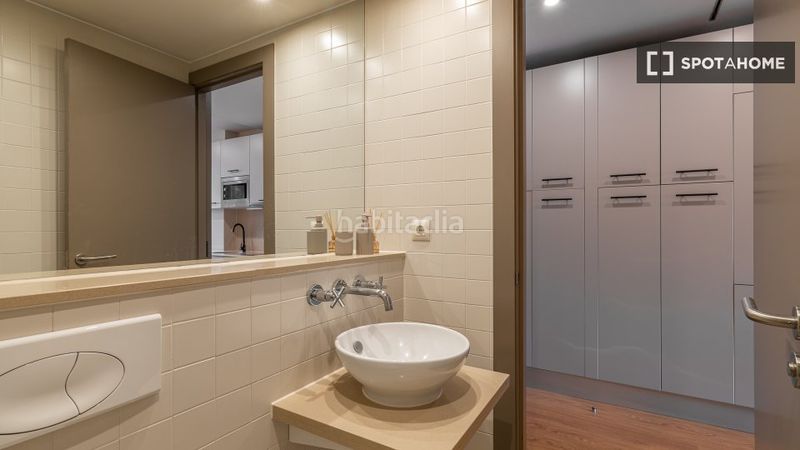 Foto cb78e9ee-f03c-4fec-a02f-9c0f4a4c61f8. Rent flat with heating in Sagrada Família Barcelona
