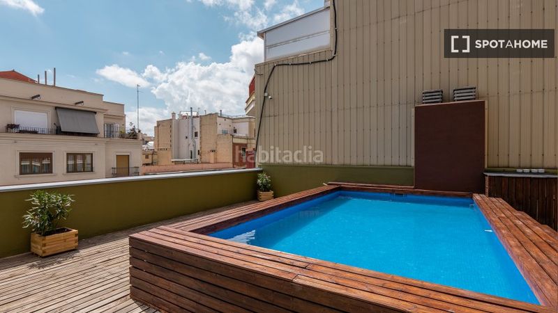 Foto efa5c44c-9635-43f2-bd6c-05506bcbd772. Rent flat with heating in Sagrada Família Barcelona