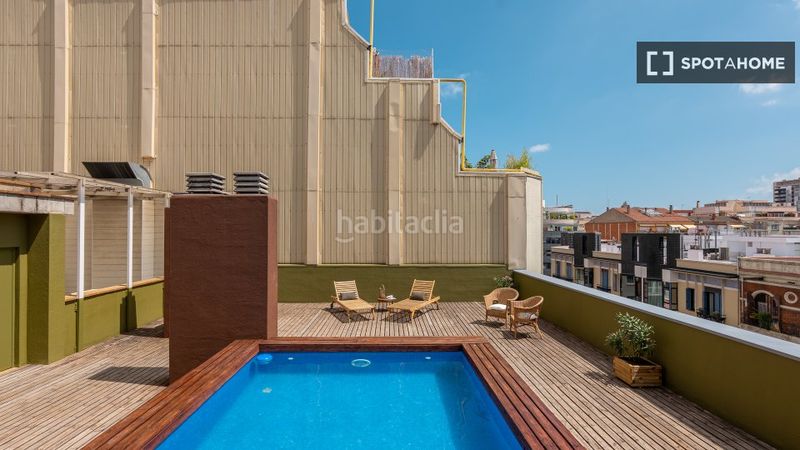 Foto f25bce12-e45e-48fe-9b0c-f3af90b45cb2. Rent flat with heating in Sagrada Família Barcelona