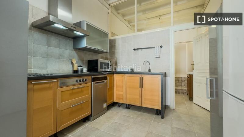 Foto 90f3a56f-a5ff-498a-83c2-c4d8c449546d. Alquiler piso apartamento de 2 dormitorios en alquiler en el Raval, en Barcelona