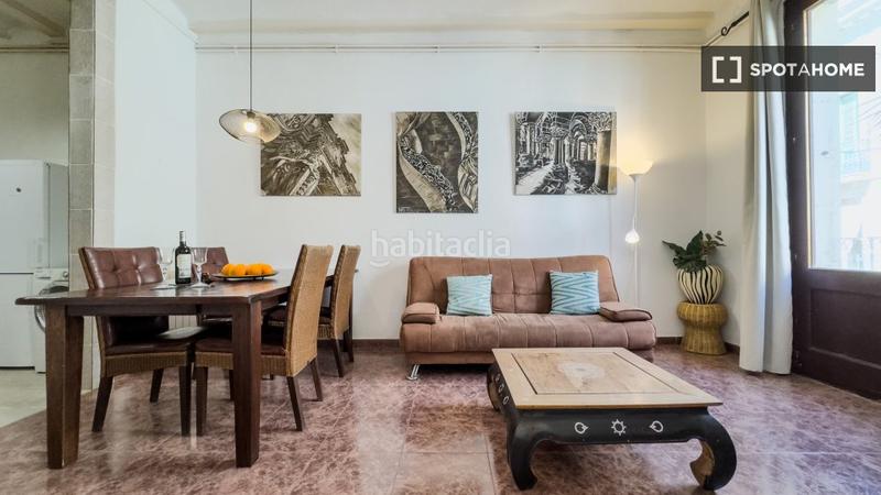 Foto f87eee3c-b059-440c-a77e-80e7325ee138. Miete etagenwohnung mit heizung in Raval Barcelona