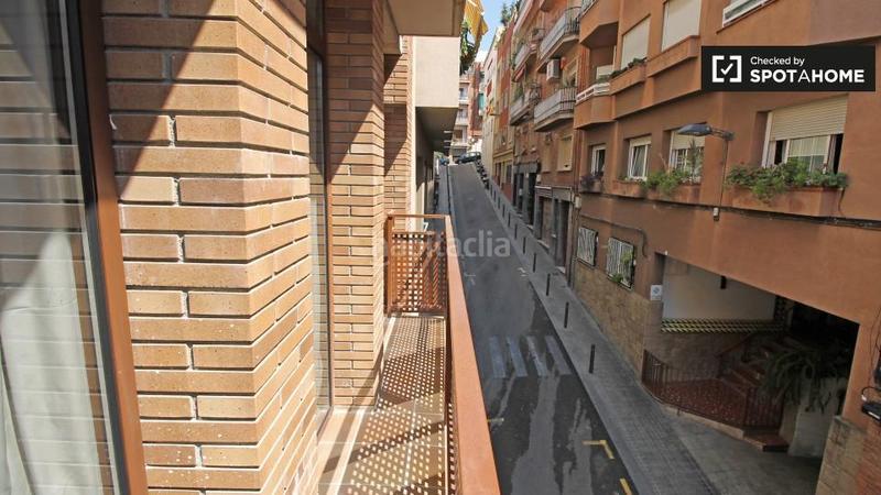 Foto 78a84930-0de7-43d5-aaf3-5de802c85d00. Affitto appartamento con riscaldamento in Vallcarca - Penitents Barcelona