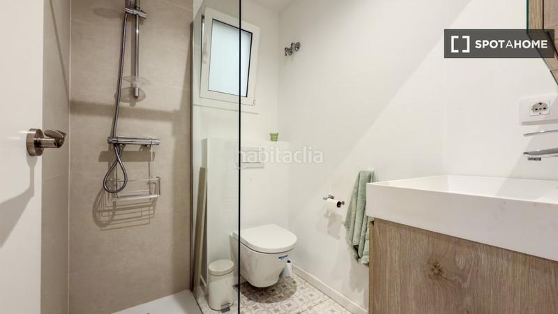 Foto 0aad0e80-e397-4888-af4e-fa6d645f68dc. Alquiler piso apartamento de 3 dormitorios en alquiler en Navas, en Barcelona