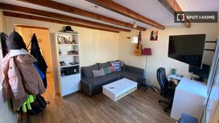 Location Appartement à La Torrassa. Estudio en alquiler en la torrassa, barcelona