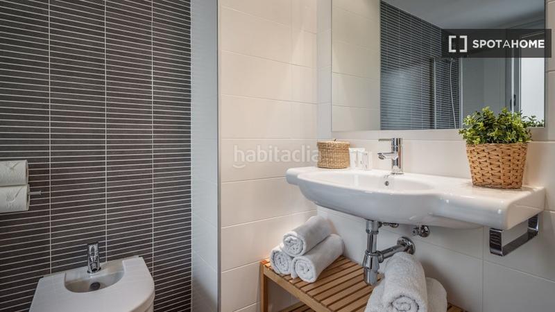 Foto bc4d5ca0-cf11-48f7-862f-44ea6a57e954. Miete etagenwohnung mit heizung in Raval Barcelona