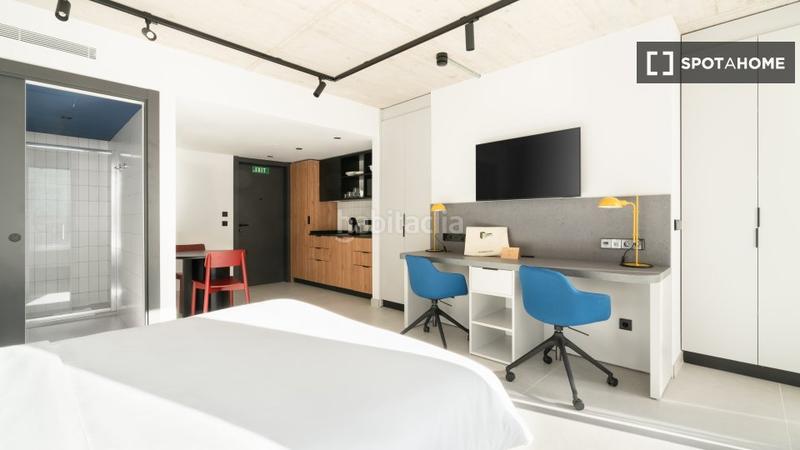 Foto 86b6e844-6aa4-401c-b8b9-c45d9790c6c8. Miete etagenwohnung mit heizung in Poblenou Barcelona