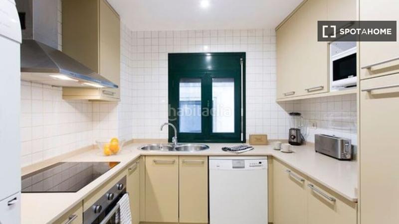 Foto 2d41d1a7-810e-4005-a0af-5a5a72739eb6. Lloguer pis amb calefacció a Gòtic Barcelona