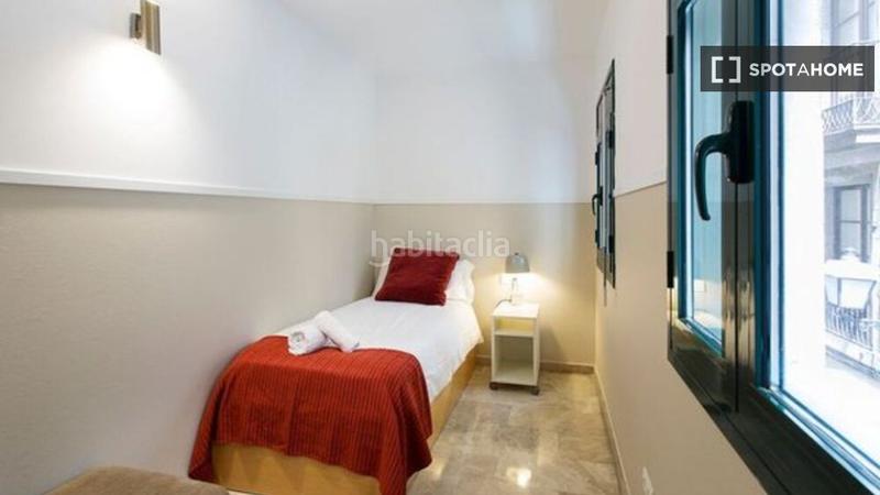 Foto 4526fca1-39de-4f5a-b3ef-d8a79522cc48. Rent flat with heating in Gòtic Barcelona
