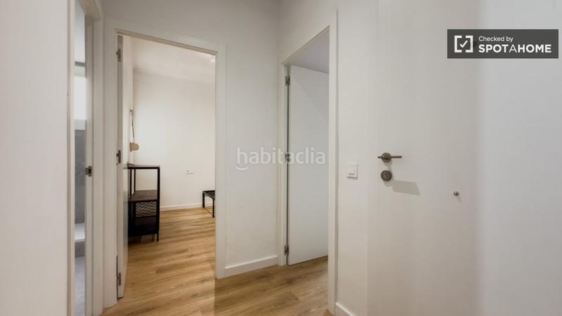 Foto e71b900c-ad94-451d-8607-ff5c97e2d780. Alquiler piso  de 3 habitaciones en alquiler en el Carmel, . en Barcelona