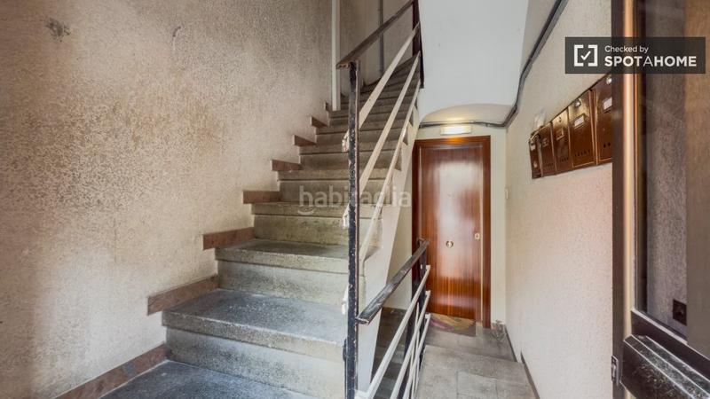 Foto 09cd11b4-f272-4772-b7b8-70ba81db65c2. Miete etagenwohnung mit heizung in Carmel Barcelona