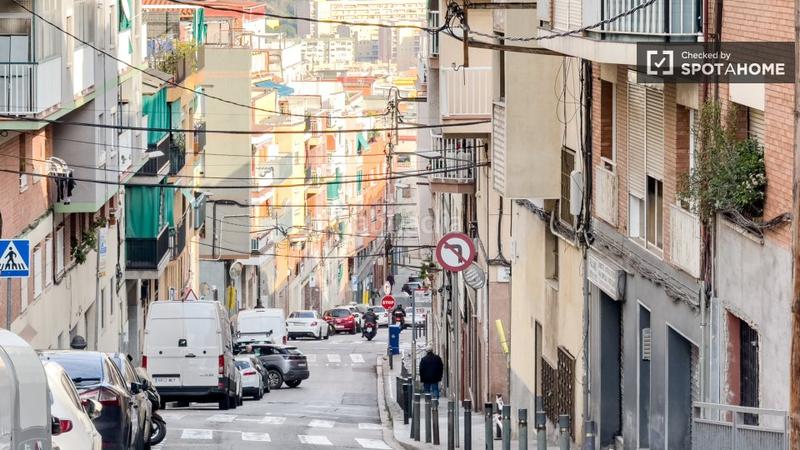 Foto 6ebfb04a-02ca-4fa0-a334-a90178f1861f. Rent flat with heating in Carmel Barcelona