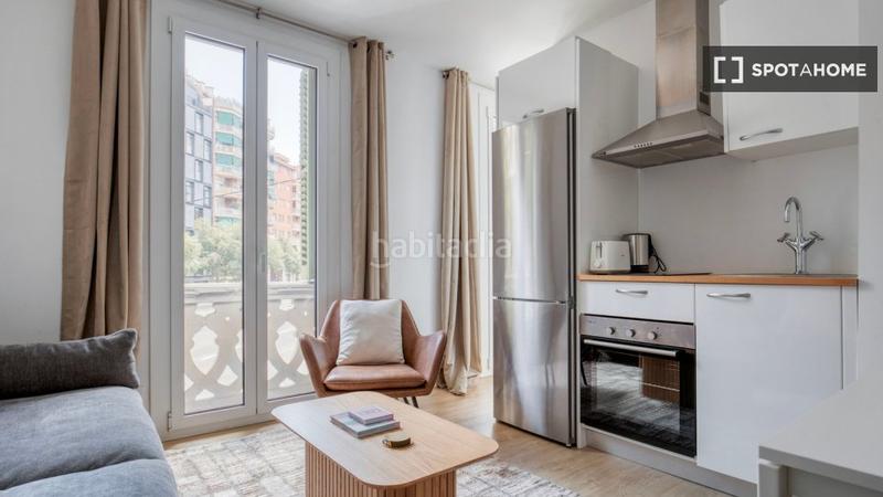 Foto e69cec47-db13-4820-9987-45a5a021d997. Alquiler piso  de 1 dormitorio en alquiler en la sagrada familia, en Barcelona