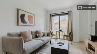 Miete Etagenwohnung in La Nova Esquerra de l´Eixample. Apartamento de 2 dormitorios en alquiler en barcelona