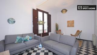 Lloguer Pis a Gòtic. Apartamento de 7 dormitorios en alquiler en barri gòtic.